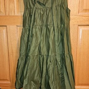 100% cotton tiered olive dress. Never worn. ModCloth, 1X